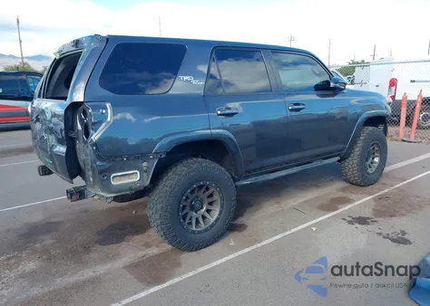 2019 Toyota 4Runner Trd Off Road Premium z USA, uszkodzony, nr VIN JTEBU5JR3K5720322